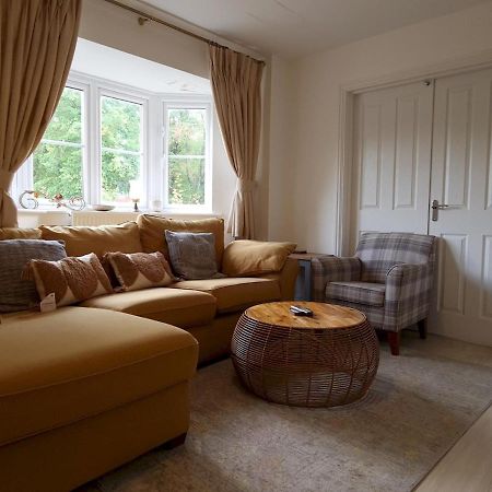 Pass The Keys Well Located Modern 5 Bedroom House Birmingham Luaran gambar
