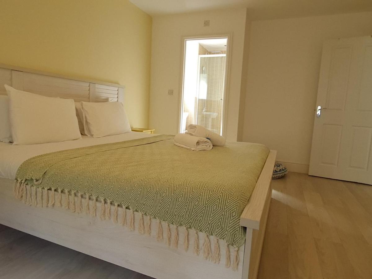 Pass The Keys Well Located Modern 5 Bedroom House Birmingham Luaran gambar